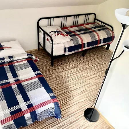 Stag House - Jeleni Dom * Smizany