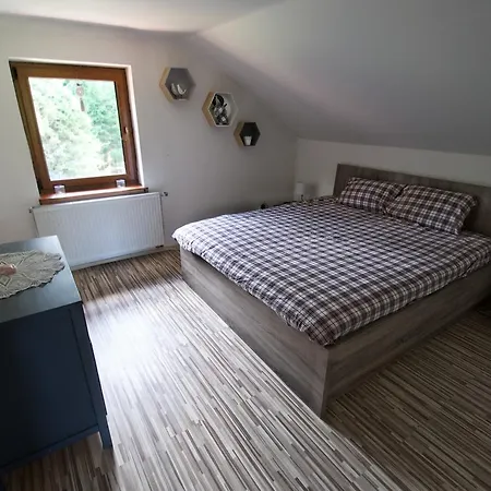 Stag House - Jeleni Dom Smizany